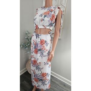 Sofia the Label White Jewel Floral Moma Gathered Cut Out Maxi Summer Dress